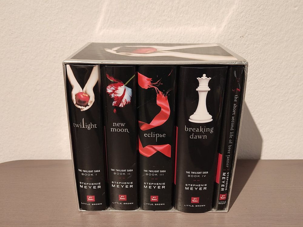 Book Set Twilight Series by Stephenie Meyer Kaufen auf Ricardo
