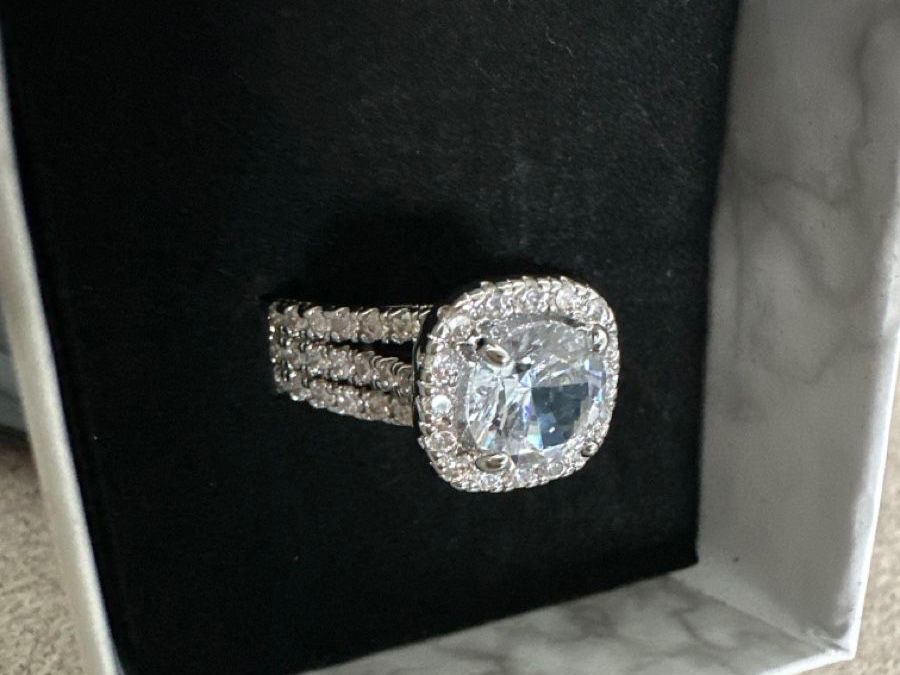 Bagues: Ring Silber Zirkonia neu – Neuf (Voir description) à Dietikon par vithya88