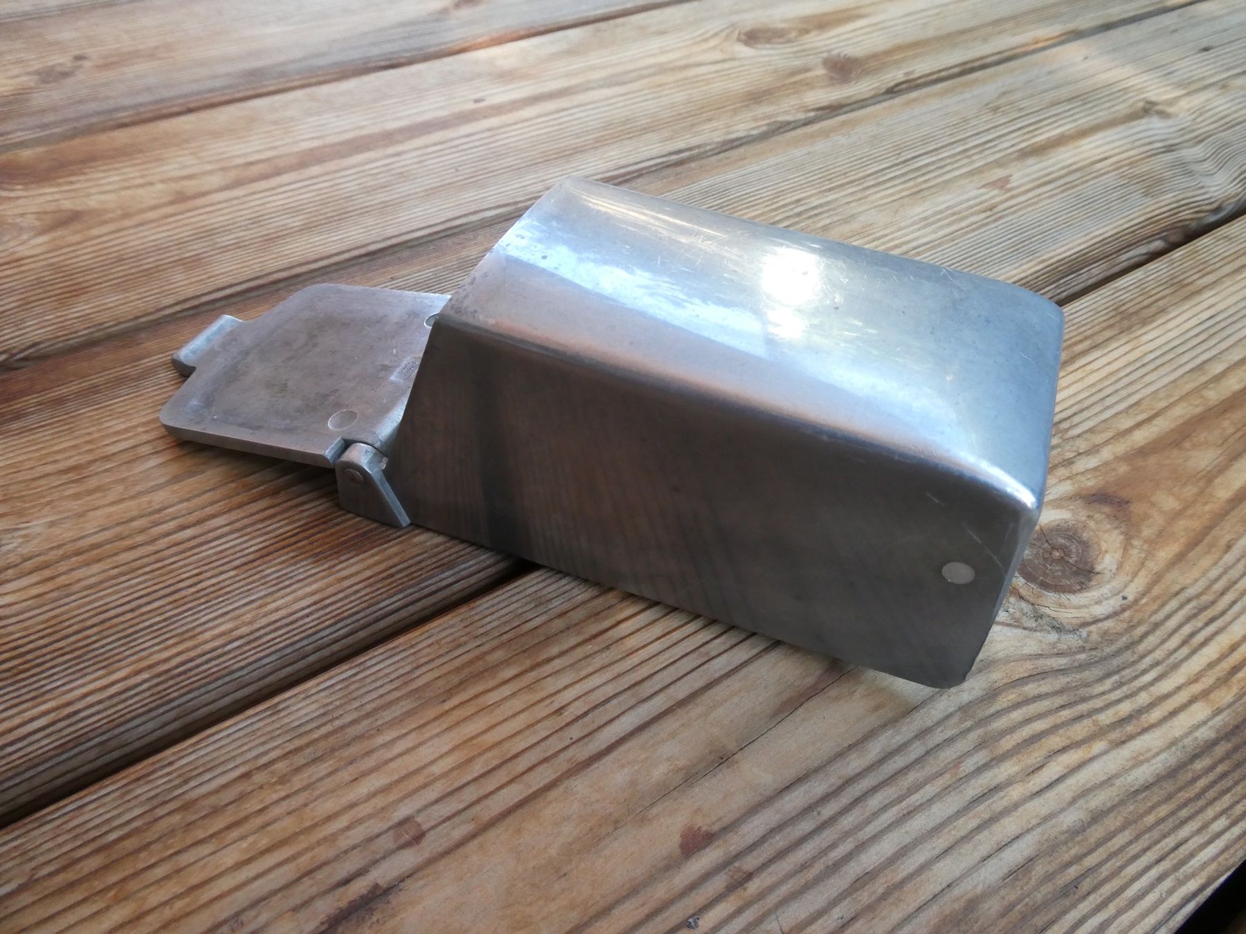 Portacenere: Eisenbahn-Aschenbecher Aluminium SBB? – Usato da Lüchingen venduto da Eeizo 3