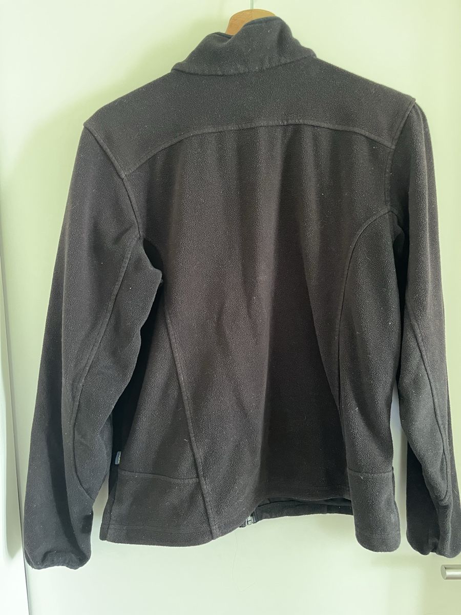 Maglioni & Felpe: Fleece Jacket me'ru black – Usato da Zürich venduto da lux_t6lx 2