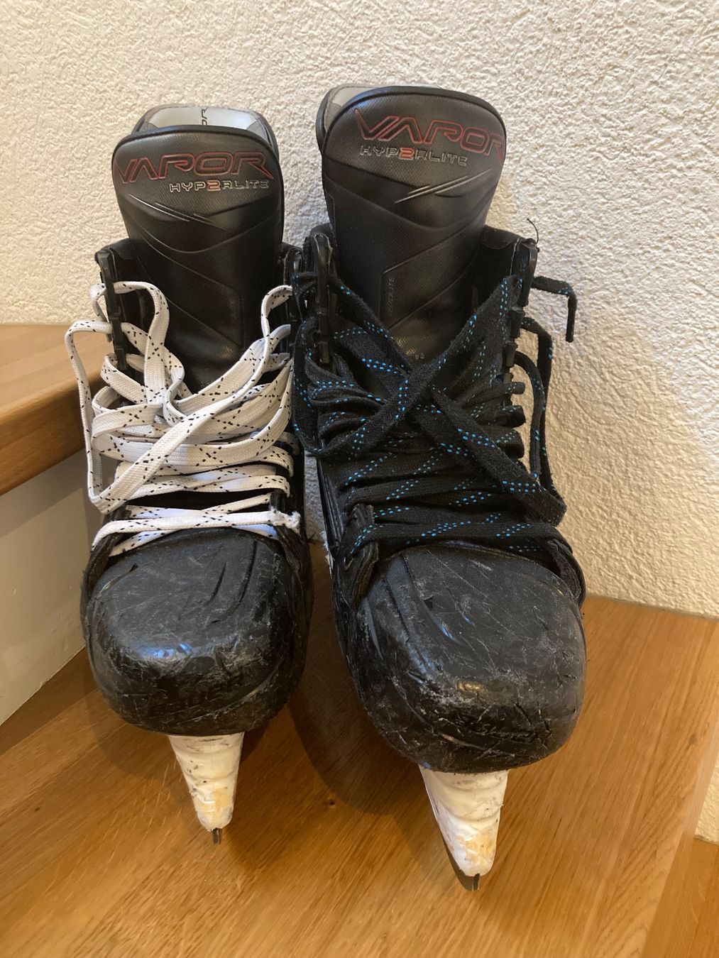 Bauer Schlittschuhe: BAUER Schlittschuhe – Gebraucht aus Ringgenberg BE von Beatenberg1 1