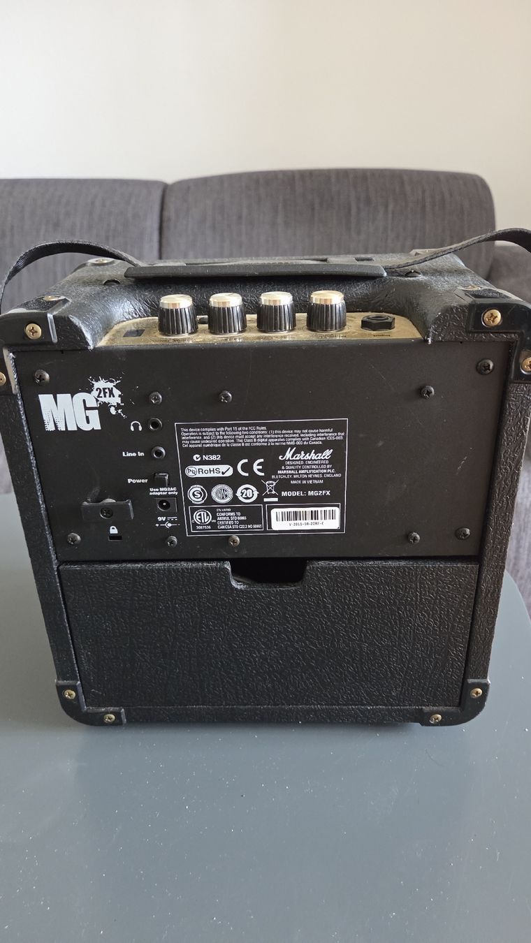 Marshall Strumenti musicali: Marshall MG2FX Übungsamp inkl. Effekten – Usato da Bern venduto da Gurd666 2