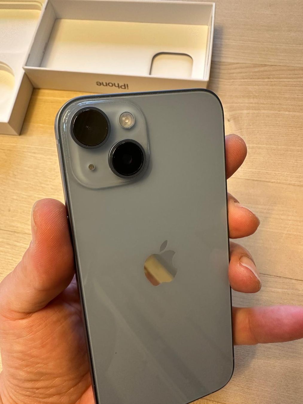 Apple Portables: iPhone 14 (256GB; blau) – D'occasion à Trimbach par manuello13 6