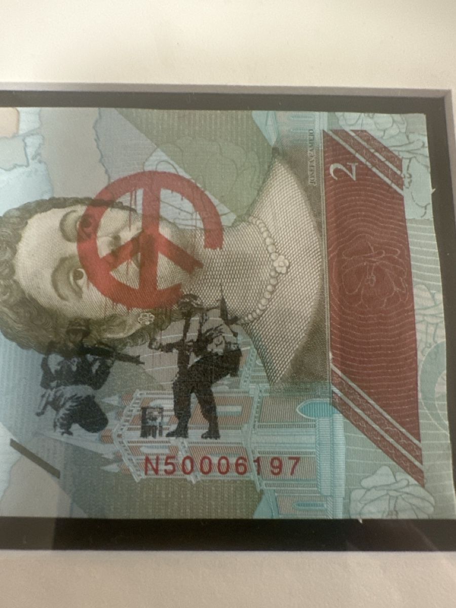 Banksy Dismaland Banknote gerahmt, seltenes Sammlerstück! (5 (Gebraucht ...