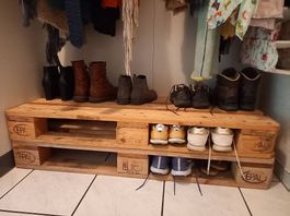 2x Holz-Paletten zu verschenken bis SO, 30.08.