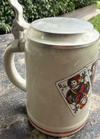 Bierkrug Skatspieler mit Zinndeckel gebraucht Zustand