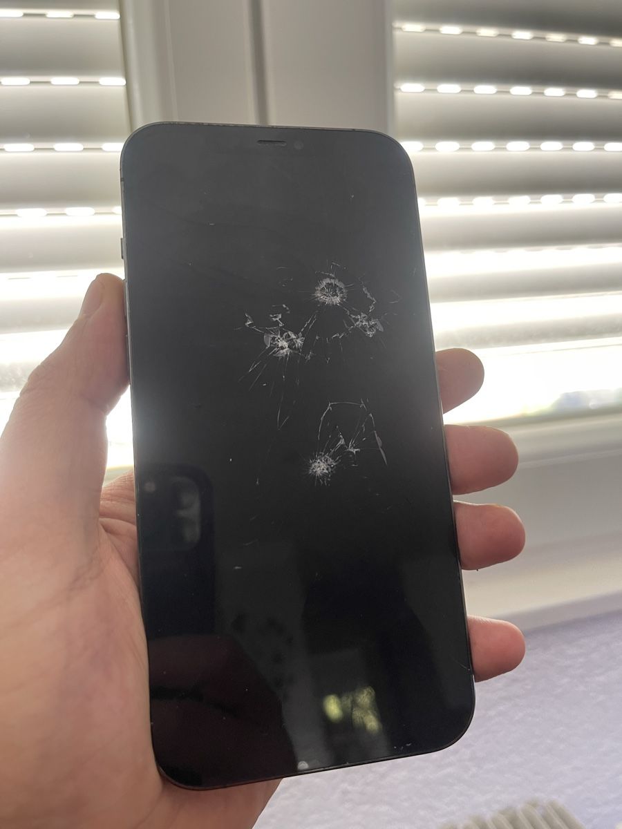 Apple Telefoni cellulari / Smartphones: IPhone 12 Pro Max iCloud bloqué  – Difettoso da Biel/Bienne venduto da ham_wf9n 5