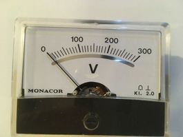 Drehspulinstrument 0-300V DC