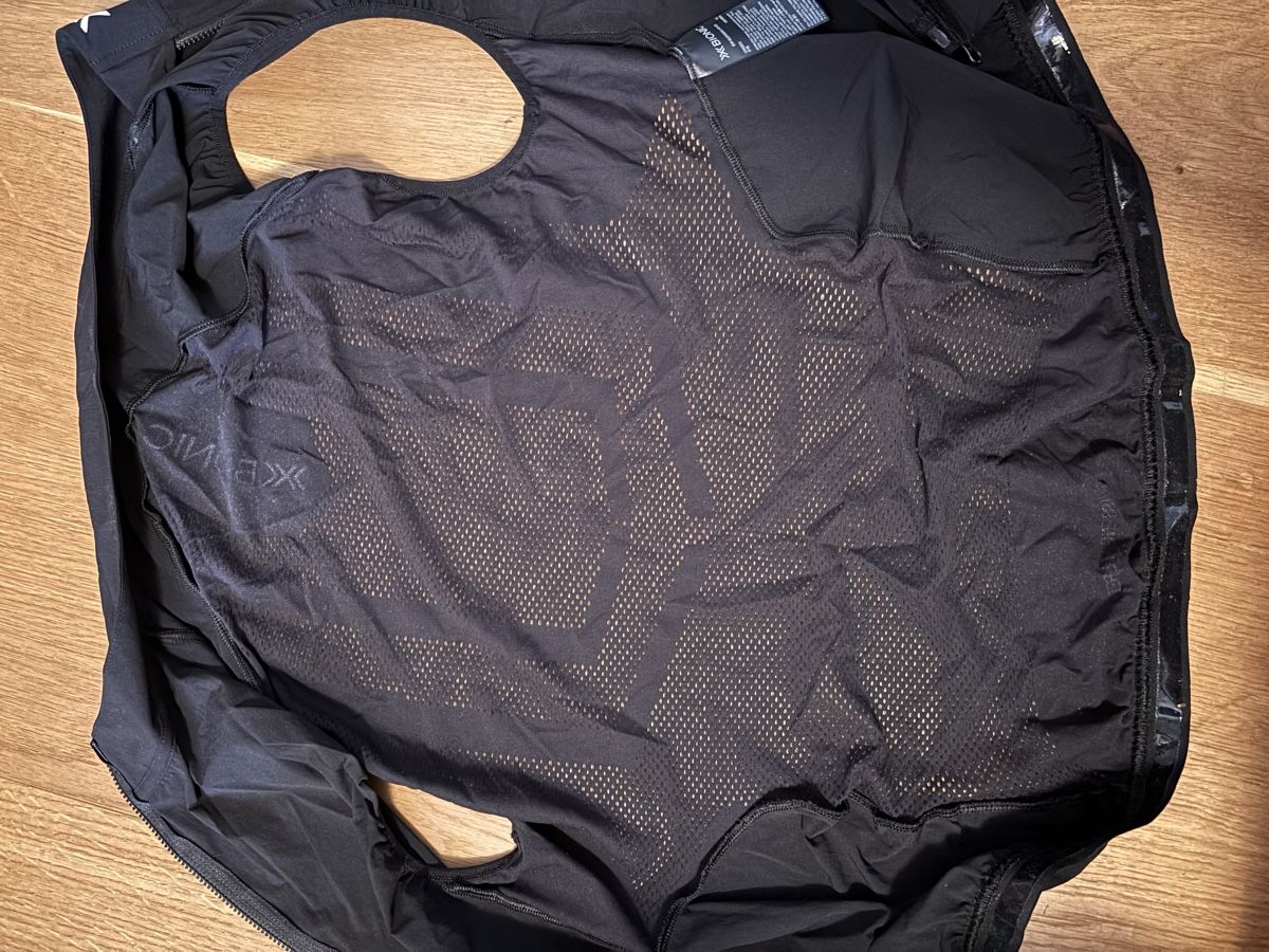 X-bionic Gilets & Westen: X-Bionic Weste  – Neu (gemäss Beschreibung) aus Würenlos von Ashley24 4