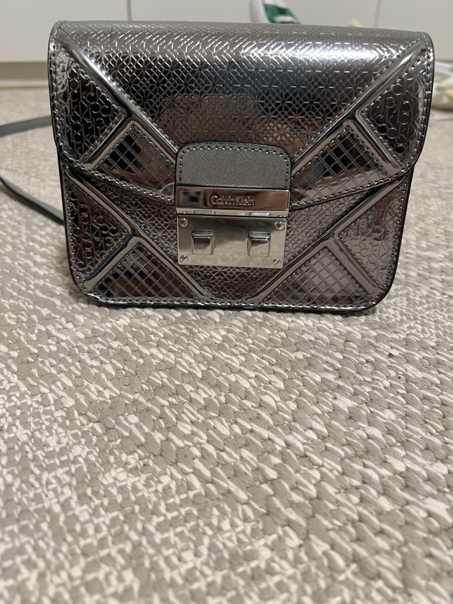 Calvin Klein Borse: Calvin Klein Tasche – Usato da Thalwil venduto da and_nb7r 1