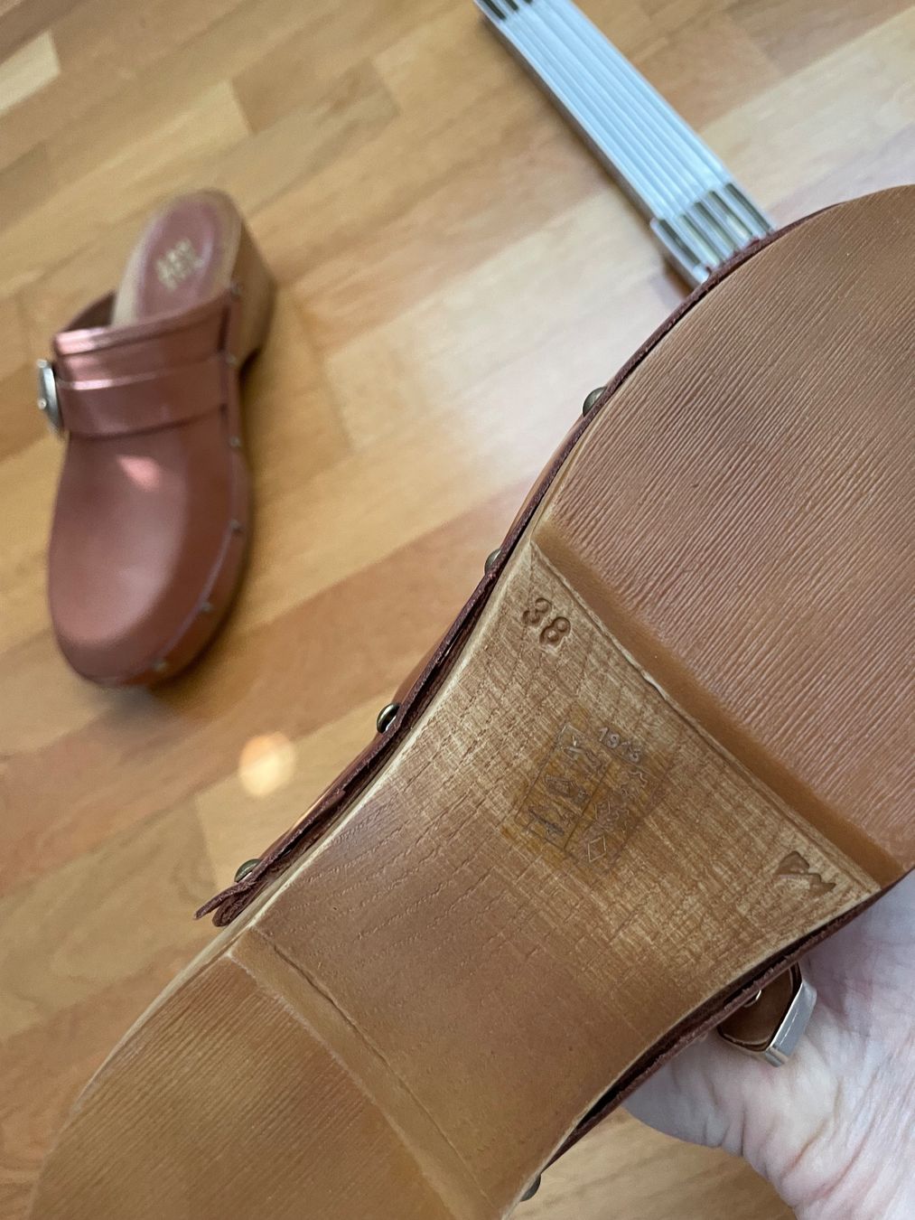 Scarpe da donna: San Marina LAMAR - Clogs - camel – Nuovo (secondo la descrizione) da Zürich venduto da SeldaY 1