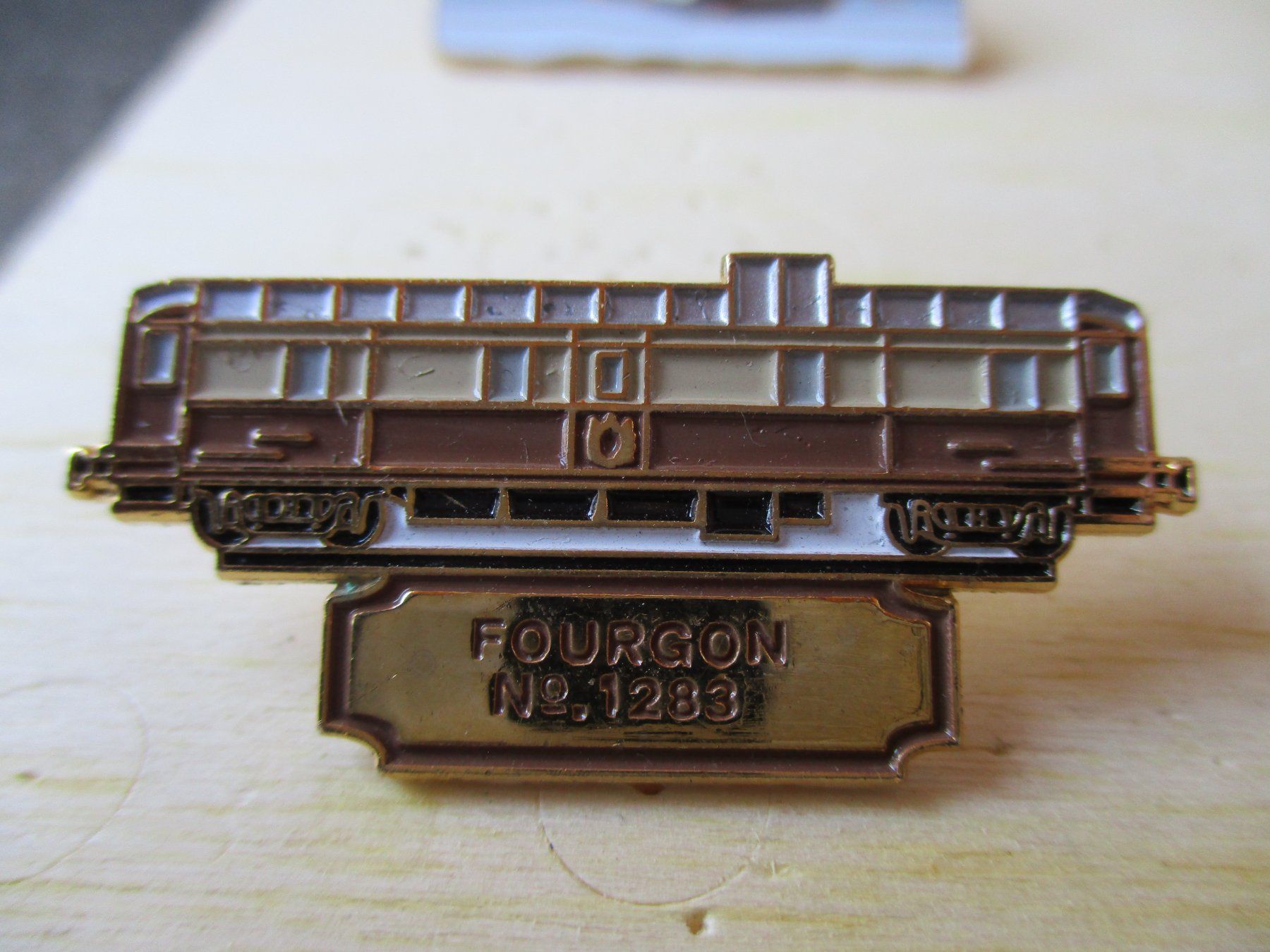 Swiss Placchette & Badge: Zug Lok Wagon Fourgon Pin – Nuovo (secondo la descrizione) da Felsberg venduto da sanwill
