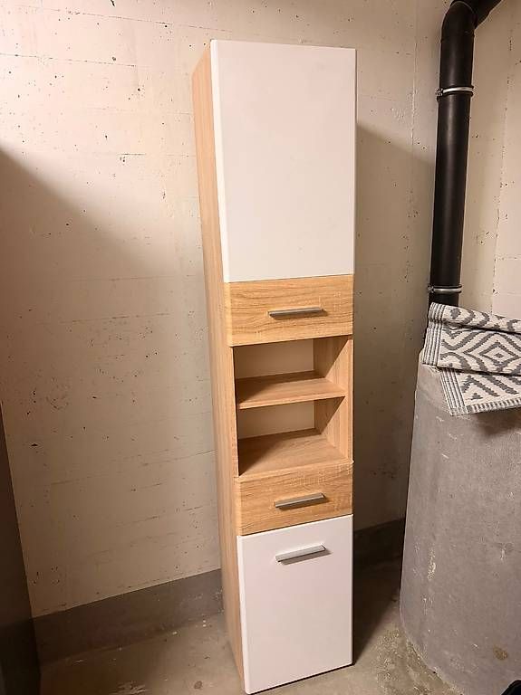 Armadi: Schrank – Usato da Birsfelden venduto da dor_9n7f