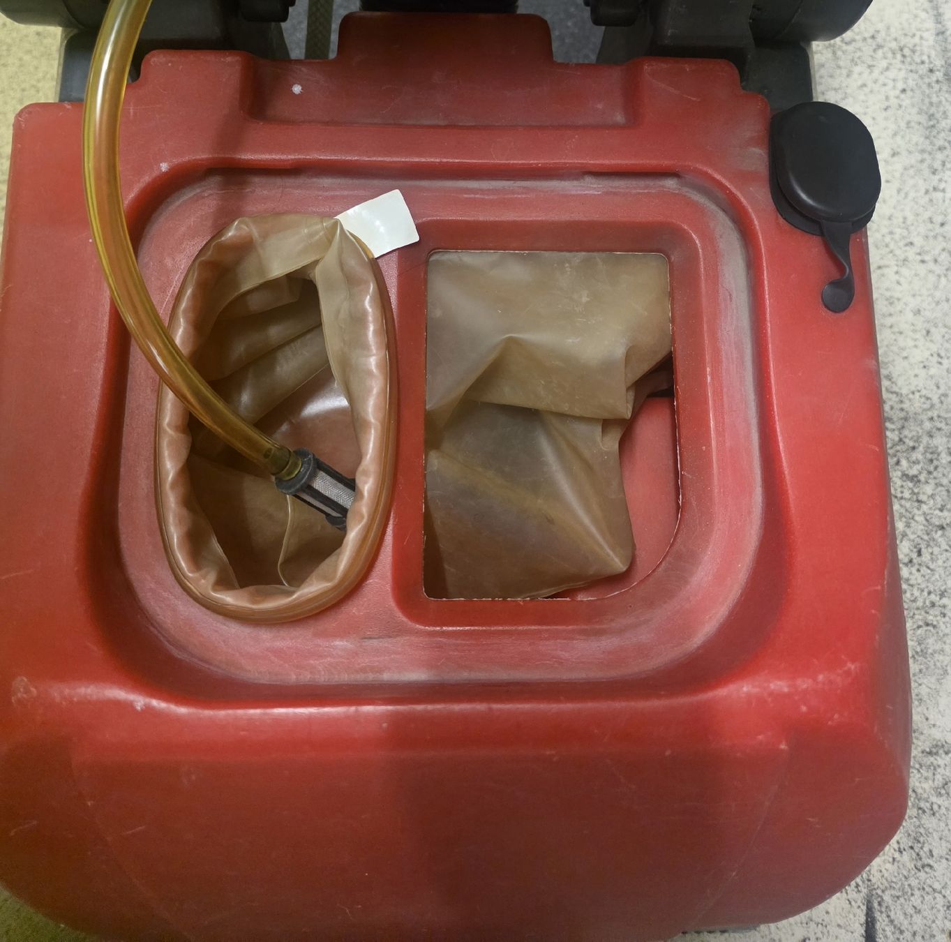 Cleanfix Tutte le macchine: CLEANFIX RA 300E #TASKI WETROK NILFISK KÄRCHER – Usato da Zürich venduto da 5183840711 6