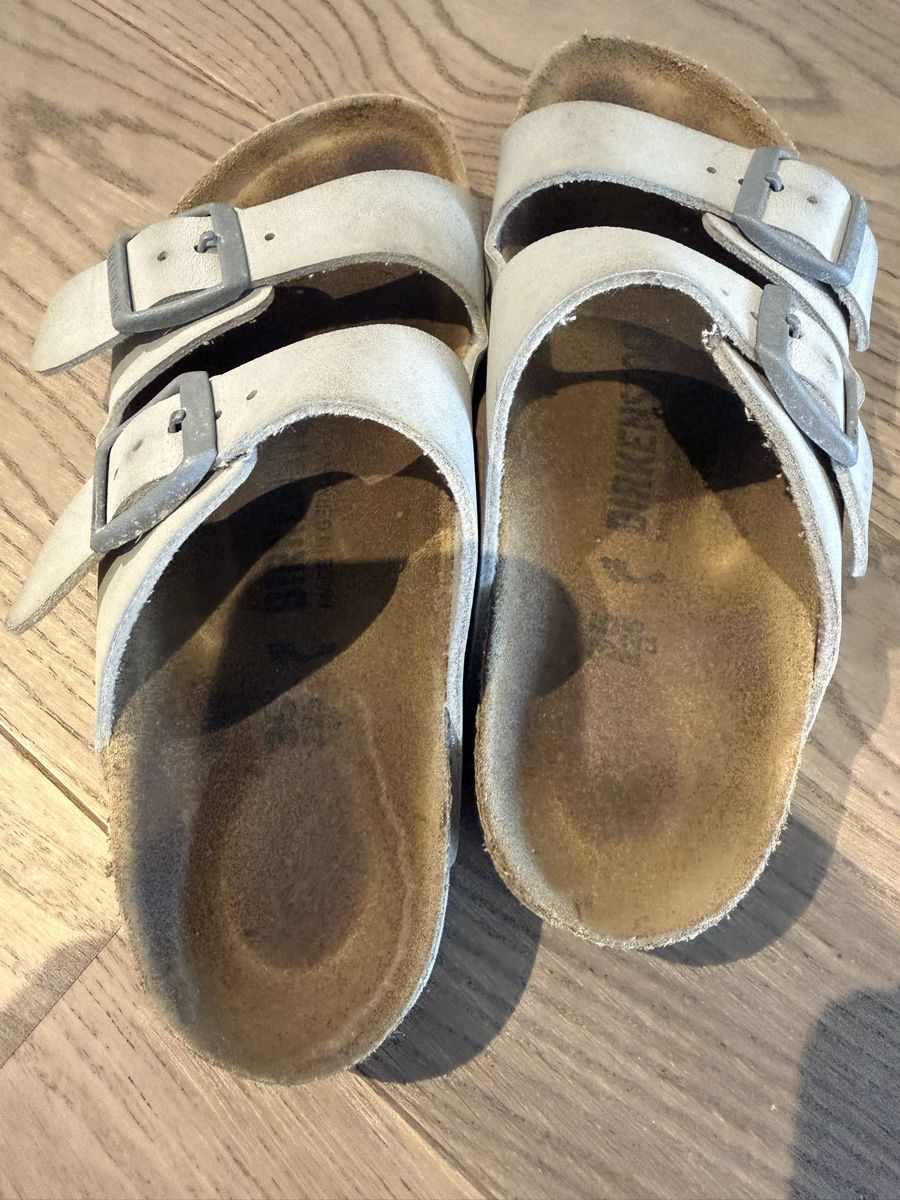 Birkenstock Schuhe für Mädchen: Birkenstock Gr 35 – Gebraucht aus Kilchberg ZH von MiLu2023 1