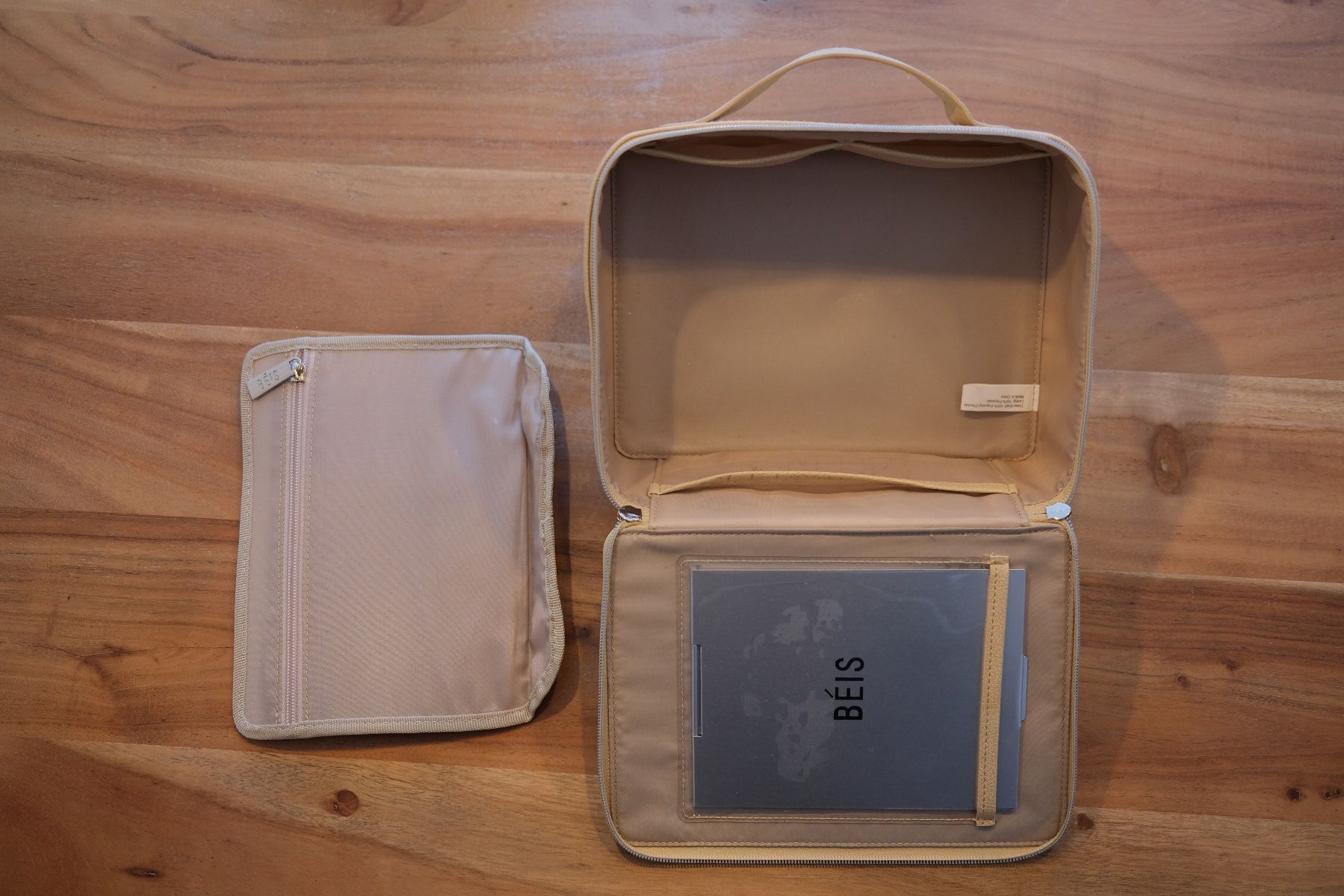 Custodie per cosmetici: Schminktasche - Béis – Usato da Zürich venduto da val_5h5g