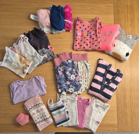 Mädchen Kleider Paket 3, 22 Teile, Winter, Grösse 98