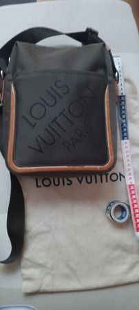 Louis Vuitton Umhängetasche, Original und Neuwertig! 