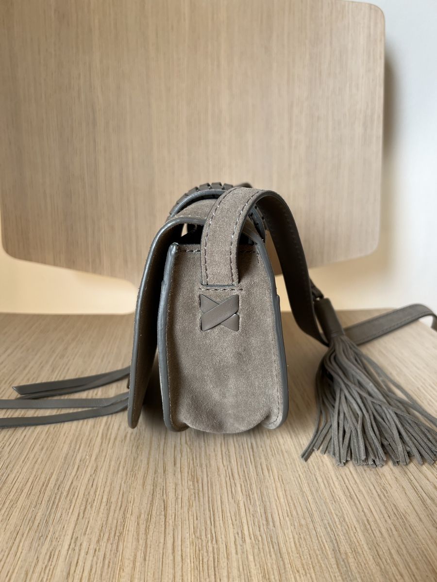 Ba&Sh Borse da donna: Sac Ba&sh en daim gris taupe – Usato da Genève venduto da Chi1206 5