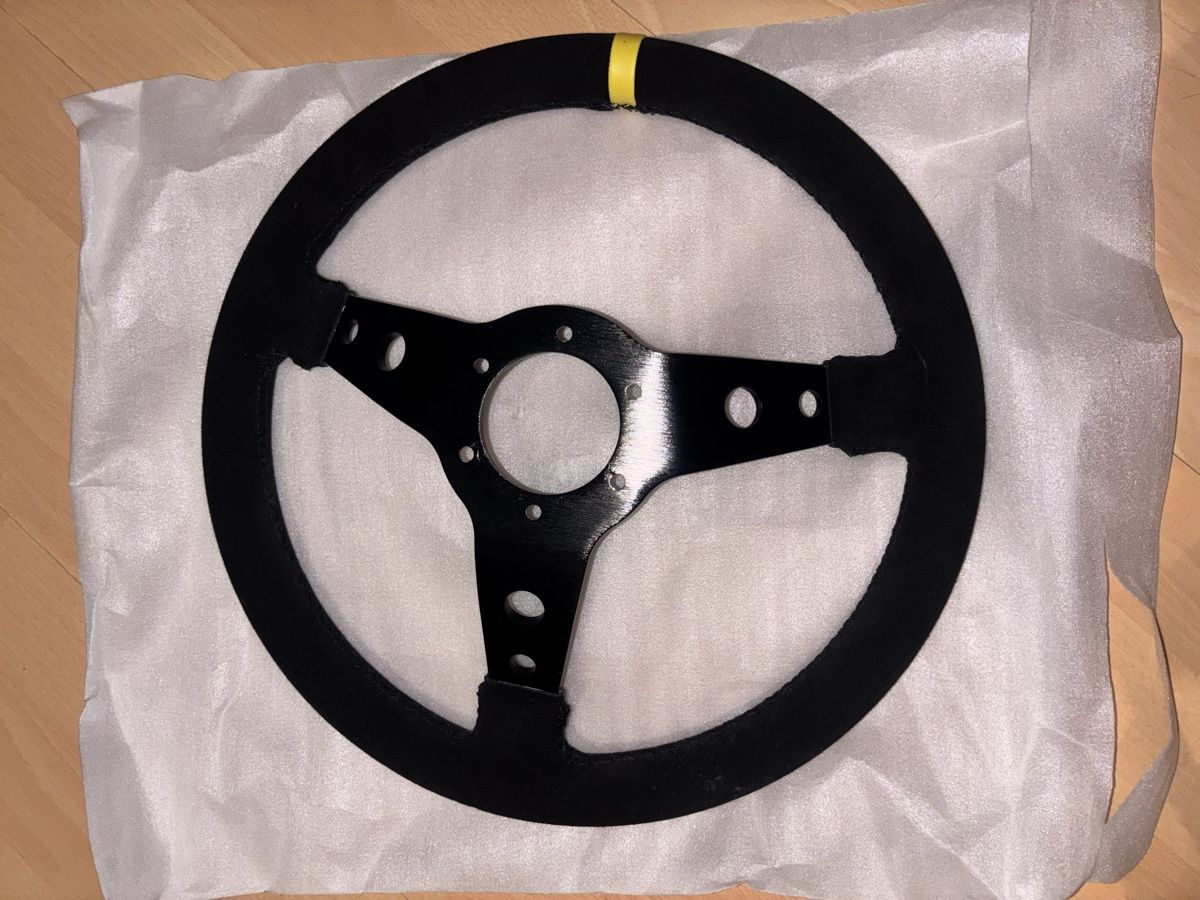 Tutti pezzi di ricambio auto: Volant GT2i – Nuovo e nell'imballaggio originale da Neuchâtel venduto da Teix_d 4