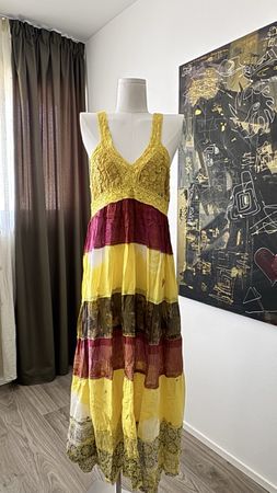 Kleid gelb/bordeaux Grösse S 