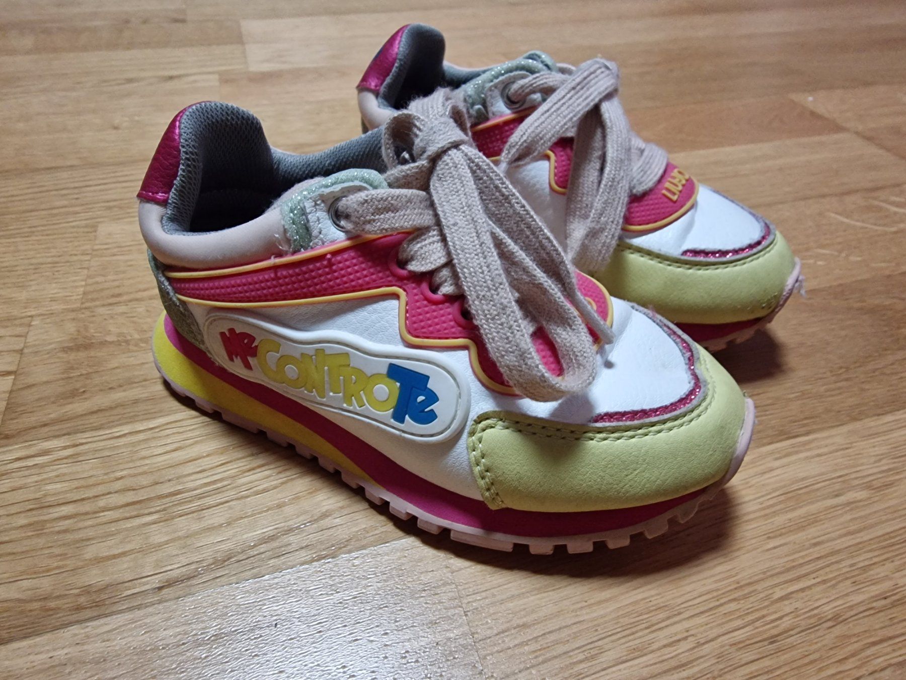 Scarpe per ragazze: Mädchen Schuhe 6x, Gr. 22-26. – Usato da Würenlingen venduto da zezy 4