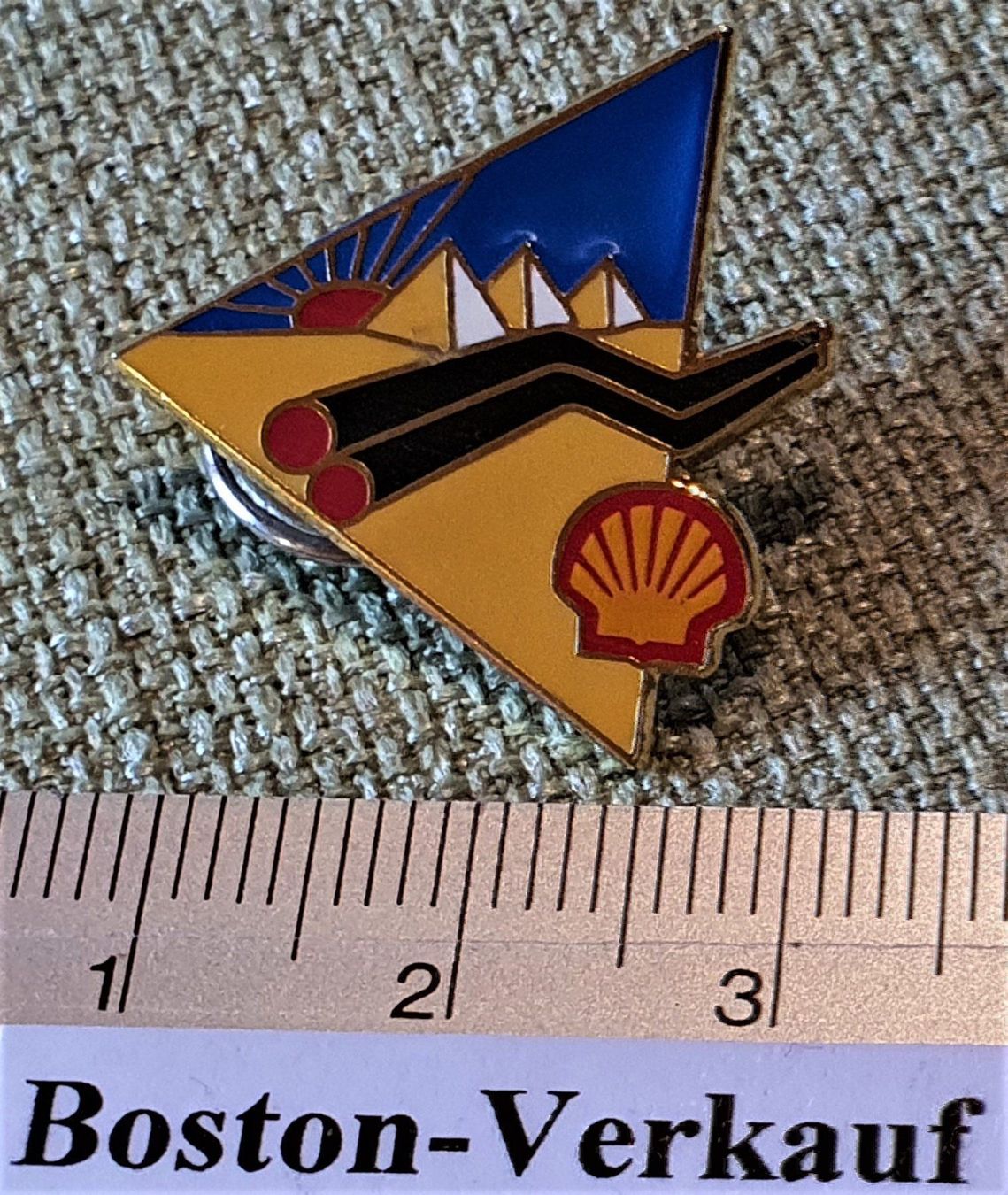 Placchette & Badge: D292 - Pin SHELL ÖL Pipeline Pyramiden – Usato da Reinach BL venduto da Boston-Verkauf 1