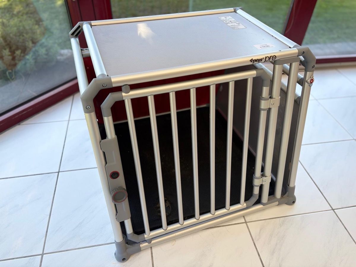 4pets Käfige, Transport & Sicherheit: Hundetransportbox 4pets Pro 4 M – Gebraucht aus Uster von Schappi75