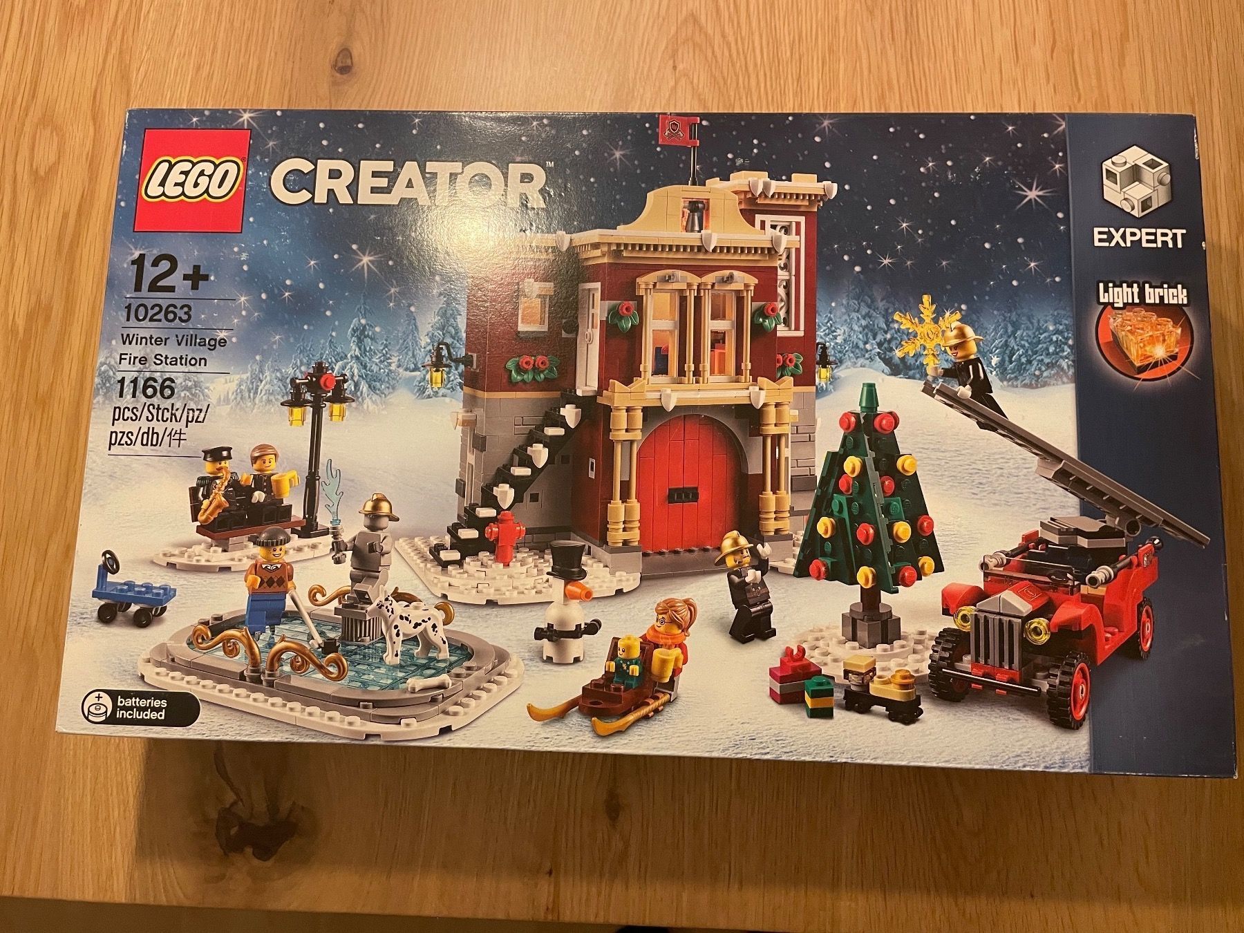 Lego Baukästen: Lego Creator Winter Village 10263 – Gebraucht aus Allschwil von KlNGPlN