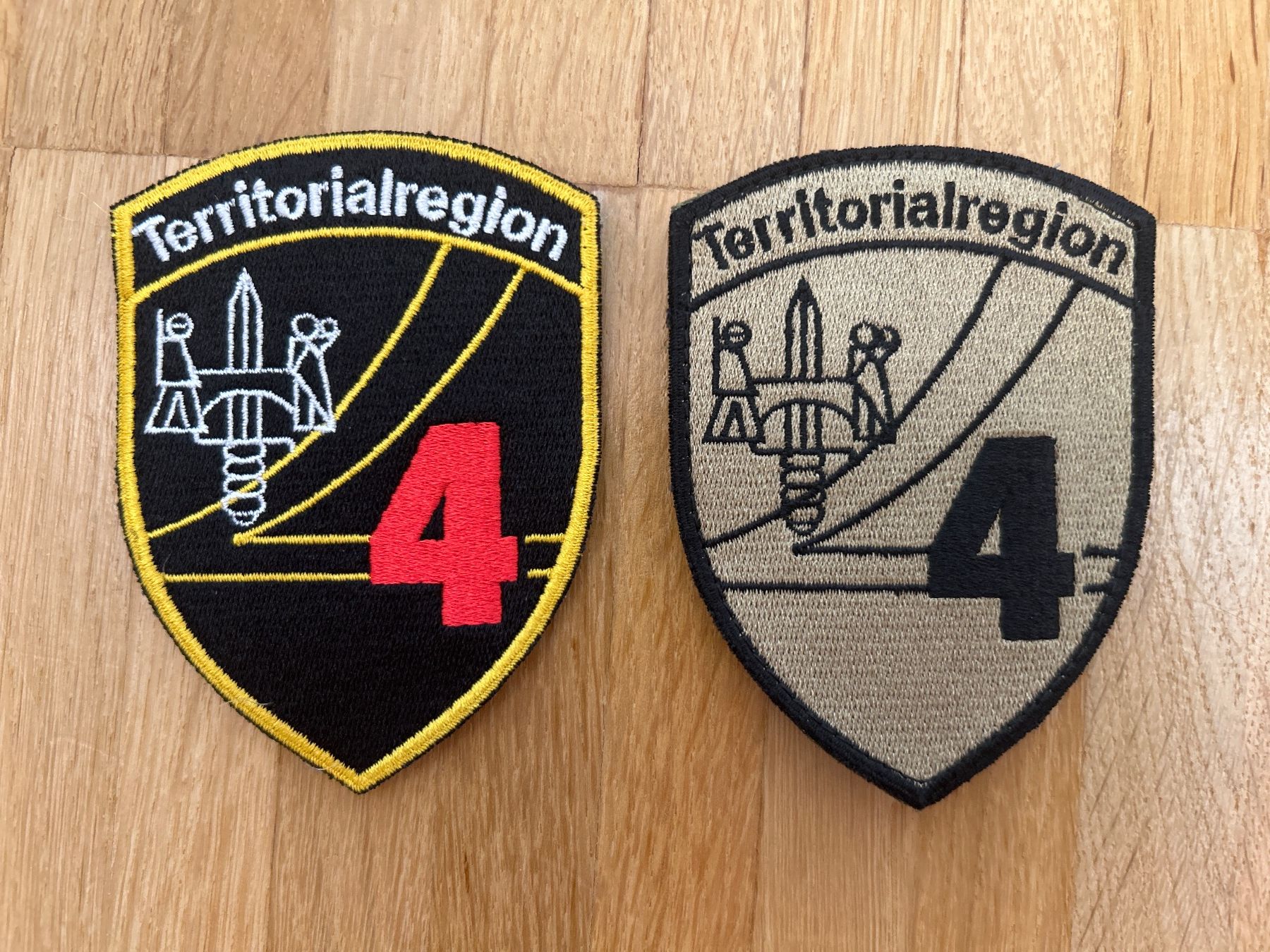 Schweizer Armee Patches: Patches Schweizer Armee Territorialregion – Gebraucht aus Hausen am Albis von MACV62