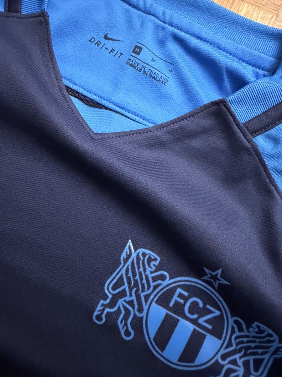 Nike Canottiere & Pantaloni: FCZ Trikot Nike Dri-Fit Grösse M – Usato da Watt venduto da SwissBlueLine 1