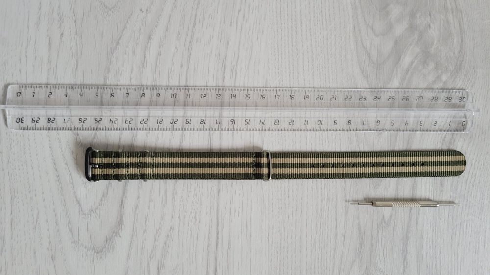 NATO Vert clair et vert foncé 18 mm 3
