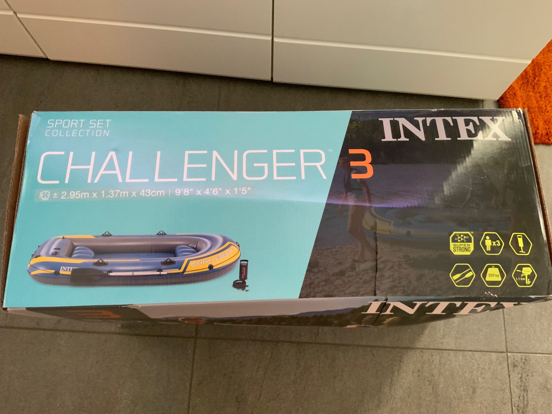 Barche: Schlauchboot Intex Challenger 3 - Neu & Originalverpackt! – Nuovo e nell'imballaggio originale da Schübelbach venduto da Hecht11. 1