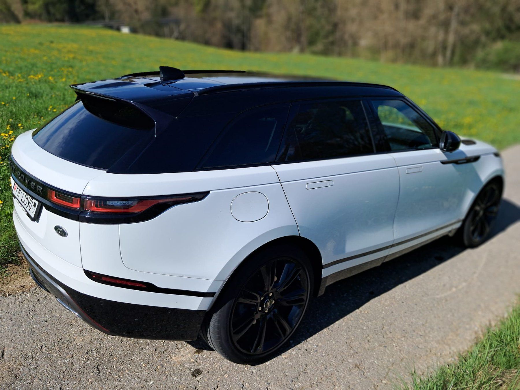 Land Rover Automobili: LAND ROVER RR Velar D300 – Usato da La Roche FR venduto da silvie59 2
