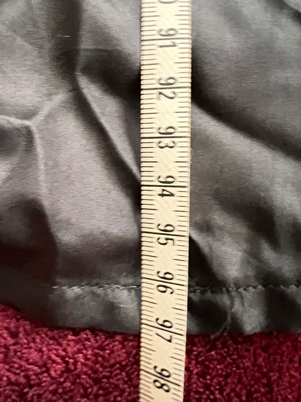 Kleider: Silk maxi dress – Neu (gemäss Beschreibung) aus Lausanne von NYC67 5
