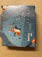 Backset: Kinderschürze mit 5 Ausstechformen, Neu!
