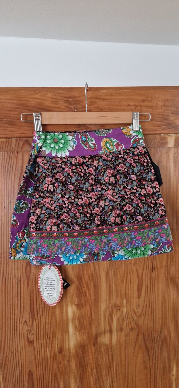 Moshiki Vestiti & Gonne: Moshiki Mini Choco Jupe Reversible – Nuovo e nell'imballaggio originale da Rifferswil venduto da maruna 1