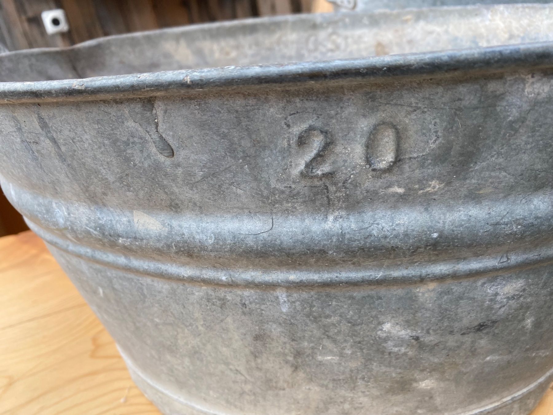 Autres décorations pour le jardin: Blechzuber – D'occasion à Lenk im Simmental par gwustu 4