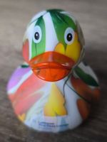 Lufthansa First Class Badeente Gummiente Ente Flower Power