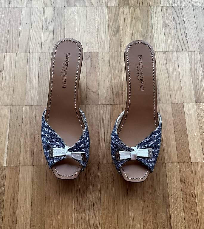 Damenschuhe: Armani Exchange Wedges  NEU – Neu und originalverpackt aus Basel von AdrianaGea 2