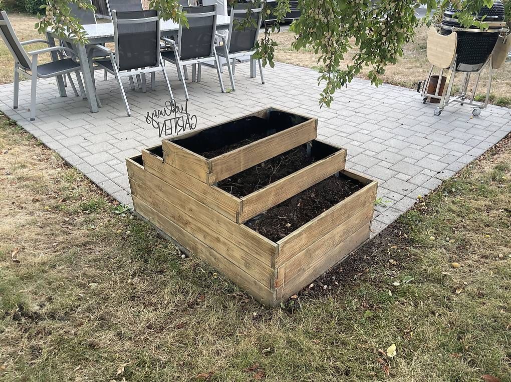 Vasi per fiori: Hochbeet – Usato da Neuenegg venduto da Thiemond 1