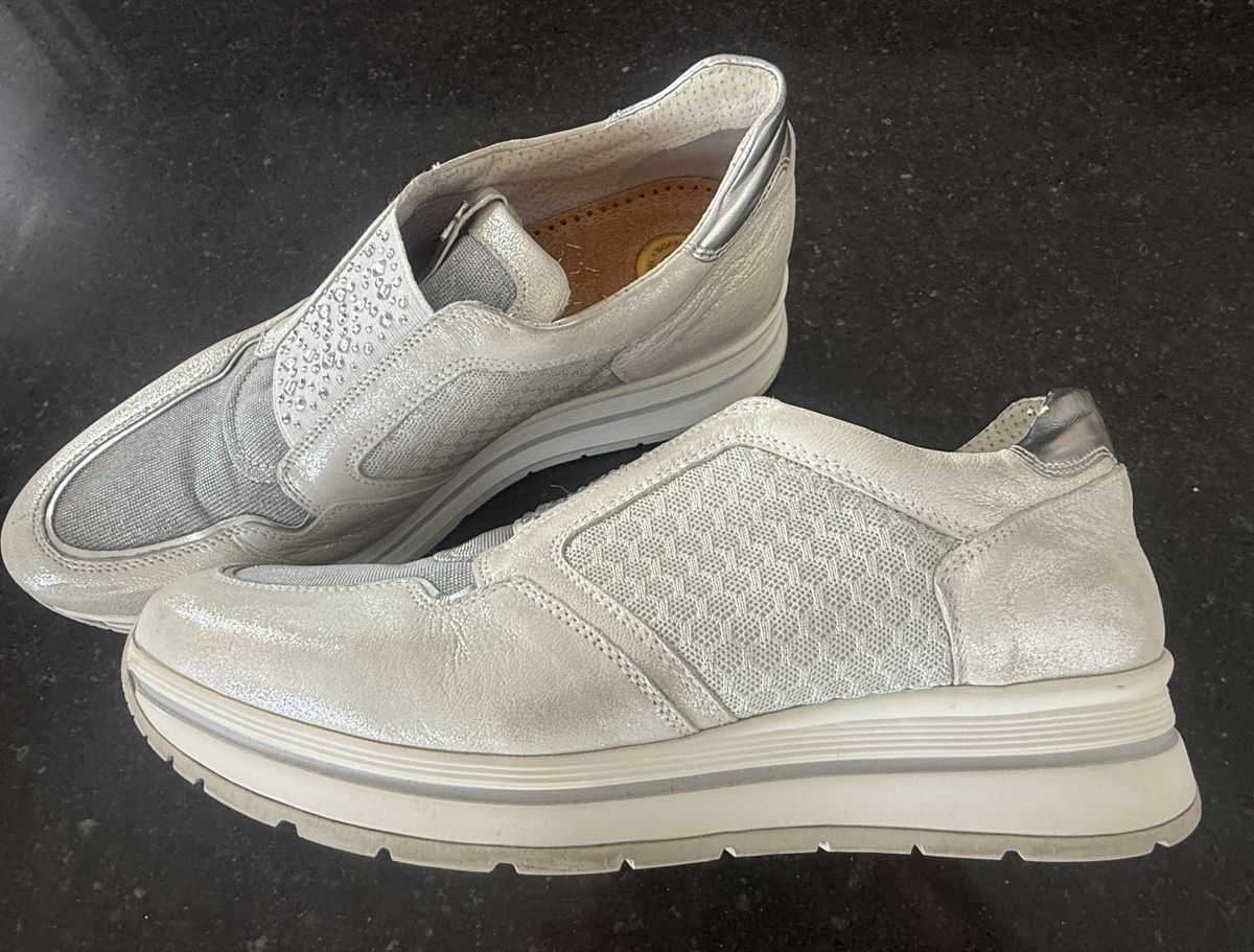 Scarpe da donna: NERO GIARDINI Schuhe, Gr. 38 – Usato da Adligenswil venduto da Esthee 2