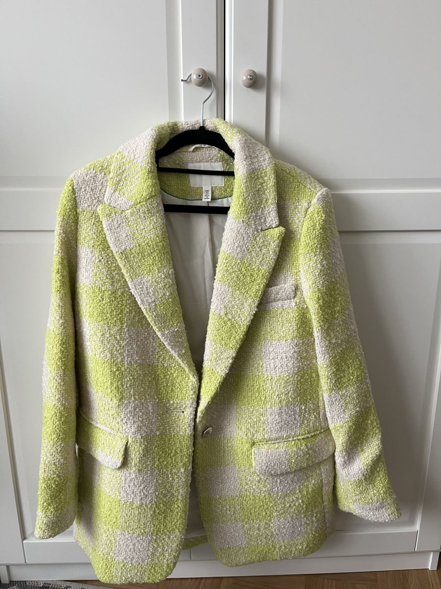 H&M Giacche: Oversize-Blazer aus Tweed – Nuovo (secondo la descrizione) da Allschwil venduto da eyl_bb8q