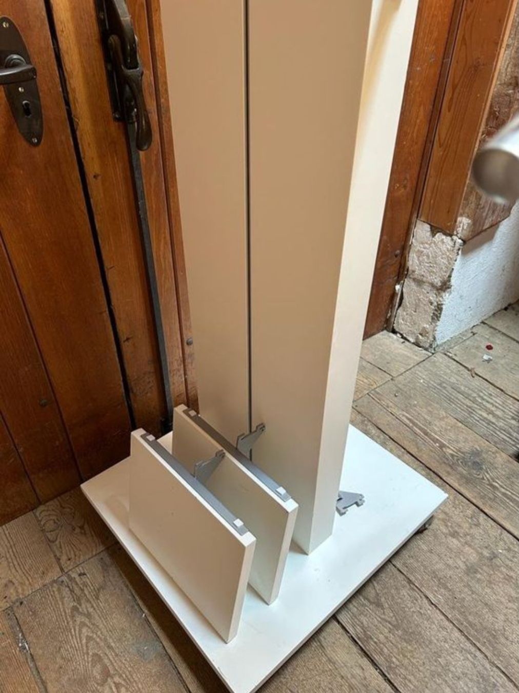 Altro in Decorazioni & Accessori: Verkaufsregal / Kleiderständer Geschäft, POS – Usato da Gwatt (Thun) venduto da umwelt-brocki 5