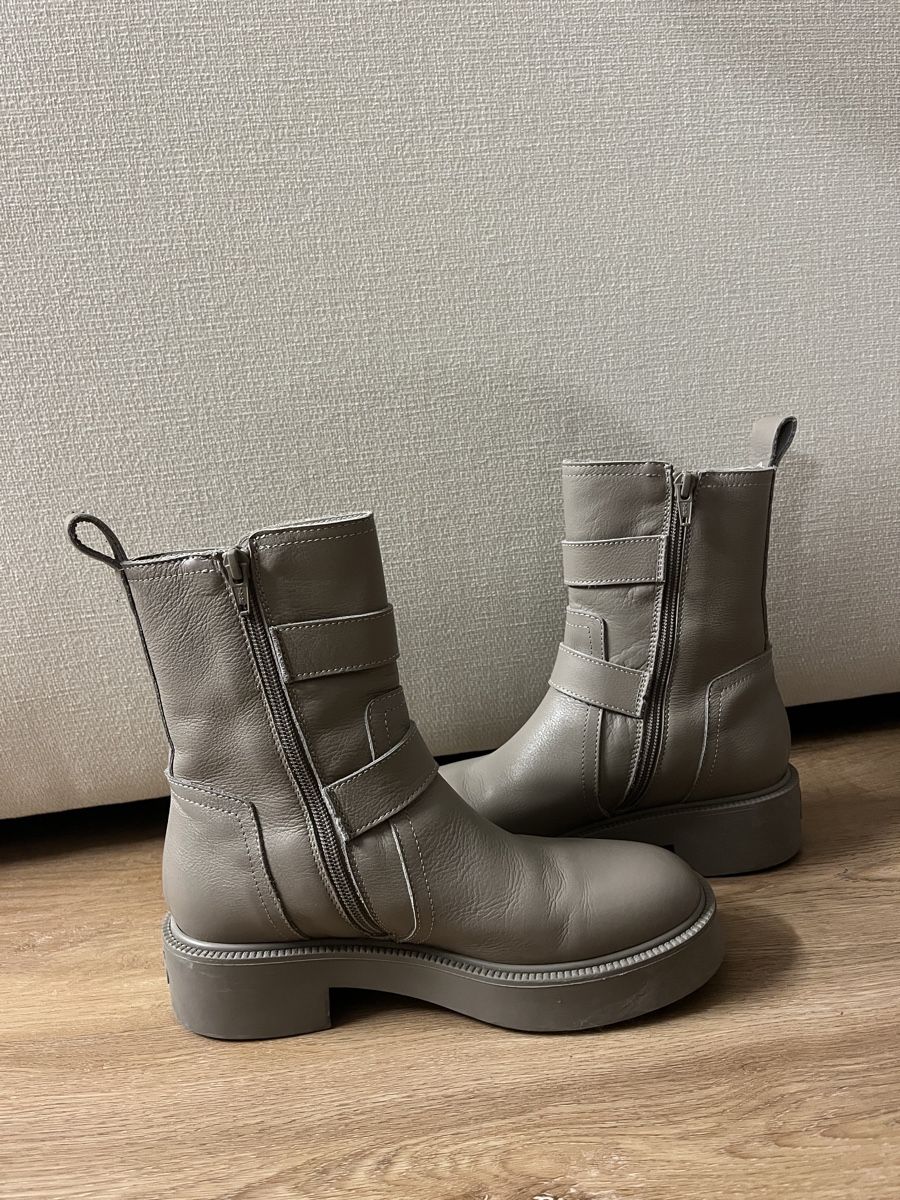 Copenhagen Damenschuhe: Copenhagen Studios Boots Gr. 37 – Gebraucht aus Schaffhausen von isa_75rk 3