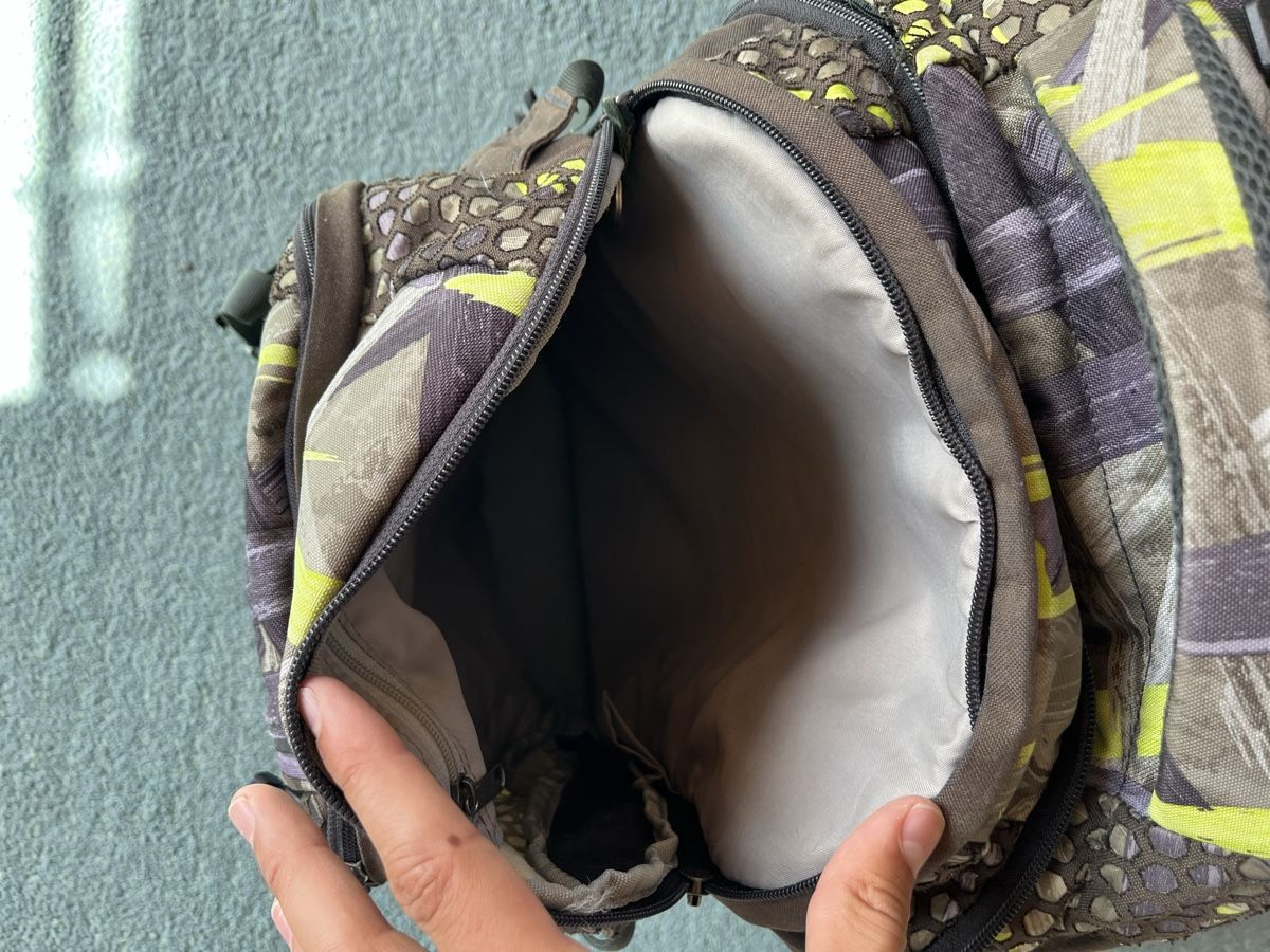 Rucksäcke: Schultasche mit Mappe – Gebraucht aus Sachseln von suruam01 5