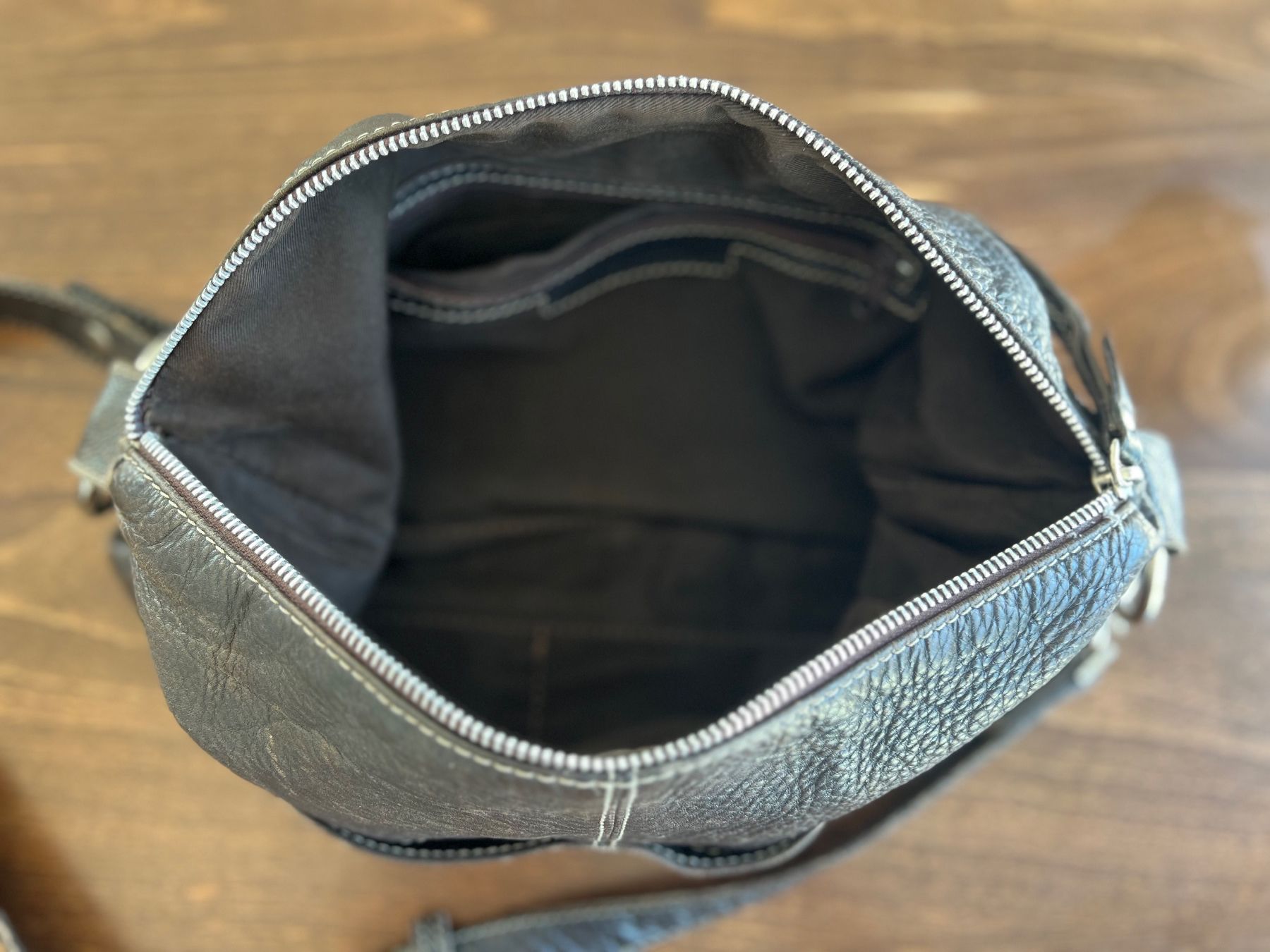 Navyboot Sacs femmes: Navyboot - Leder Umhängetasche dunkelbraun – D'occasion à Ebmatingen par Mistelu 2