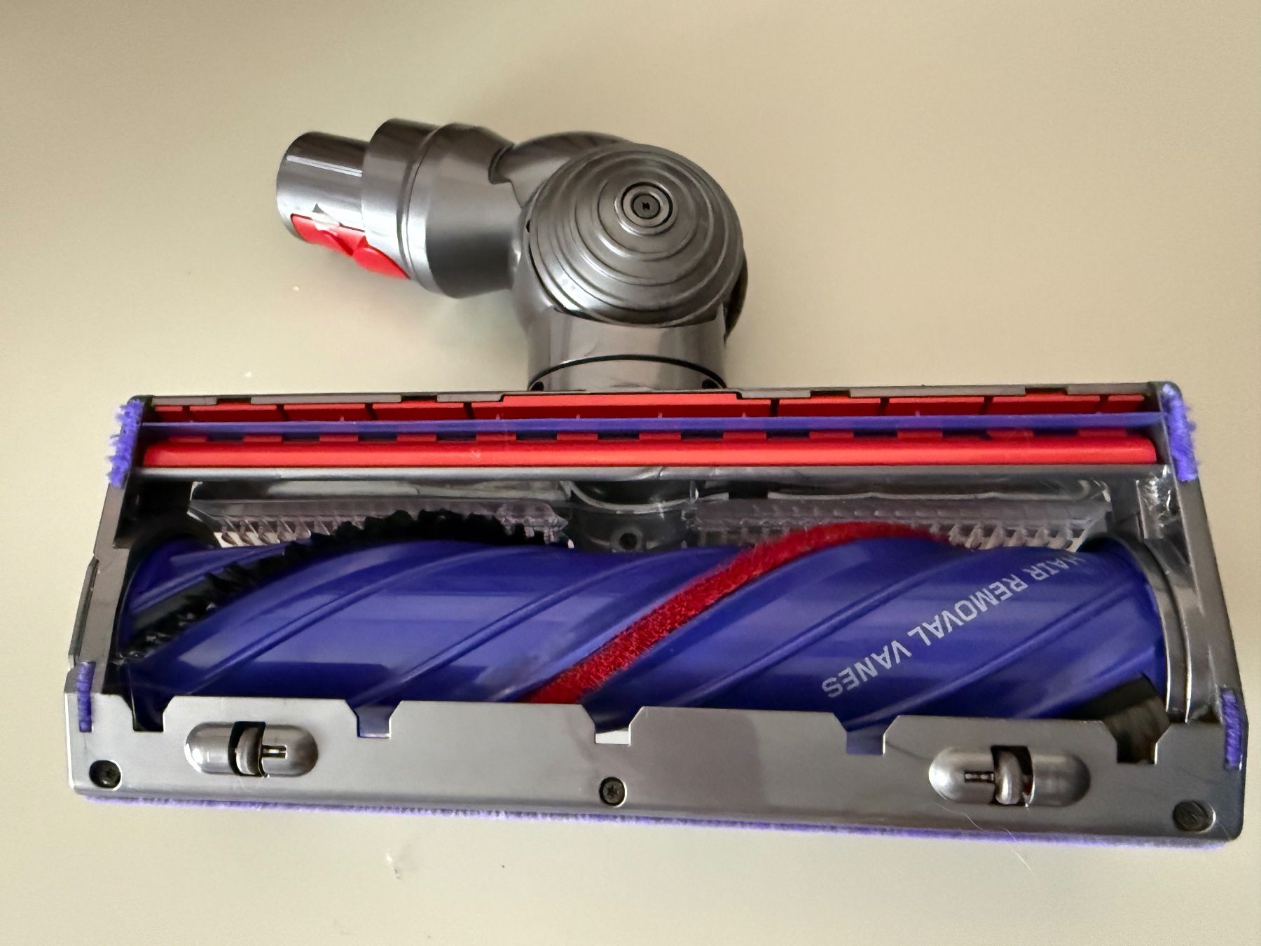 Dyson Altro per la casa: Original Dyson Bürste Bodendüsse V12 Top – Nuovo (secondo la descrizione) da Trimbach venduto da ORTHOPORT 1