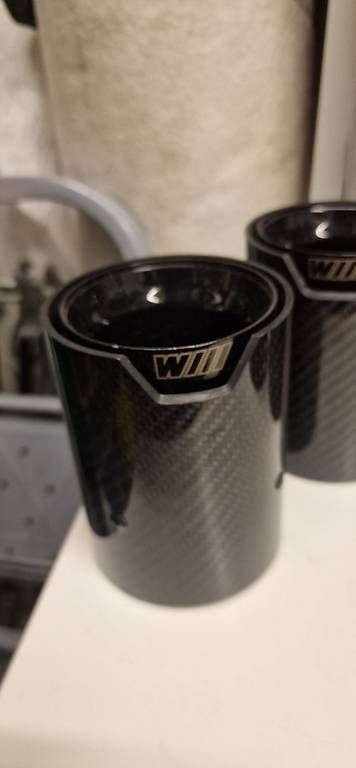 BMW Sistemi di scarico: BMW M Performance Endrohrblenden Carbon – Usato da Altstätten SG venduto da Mythos_7 2
