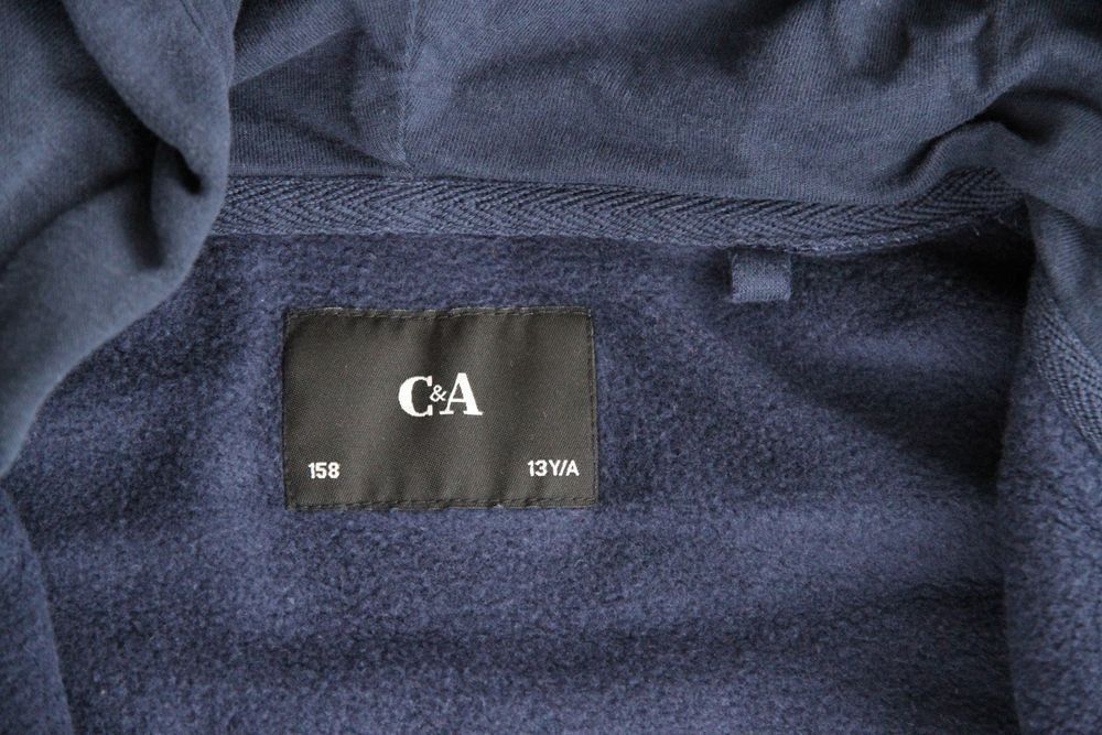 C&A Vestes: Softshelljacke mit Kapuze, C & A, Grösse 158 – D'occasion à Nesselnbach par ubourson 2